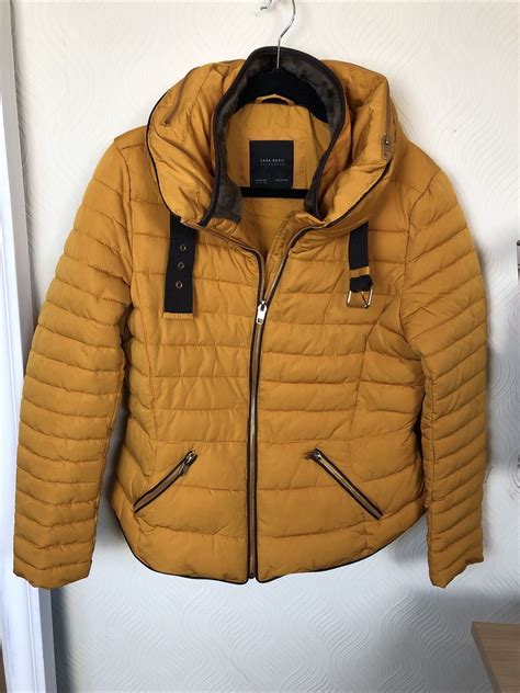 zara puffa jacket.